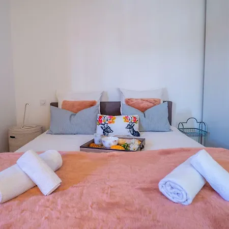 Apartment Art De Vivre *